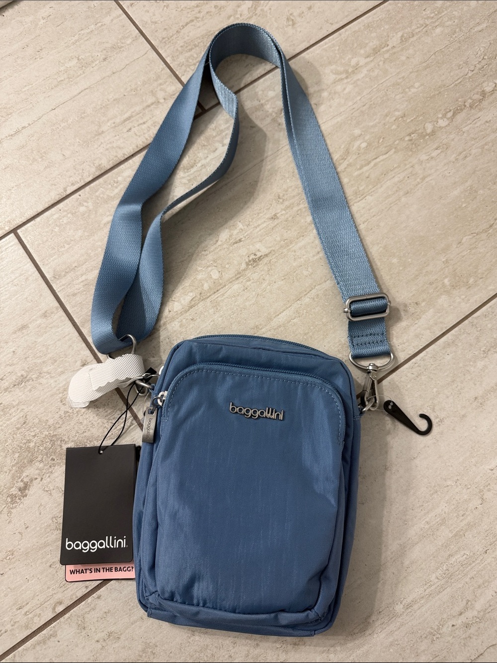Baggallini Dusty Blue Compact Crossbody Belt Bag NWT.the explorer